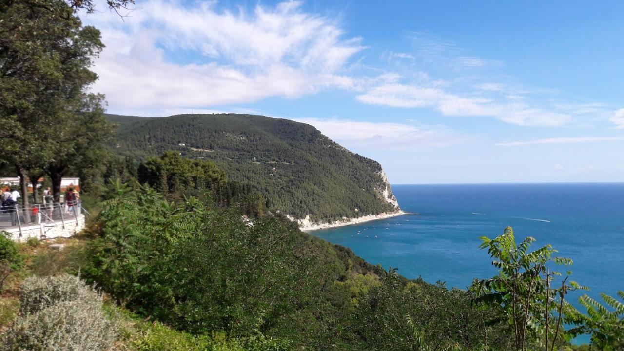 Appartamento Mare Sirolo Con Garage Privato Extérieur photo